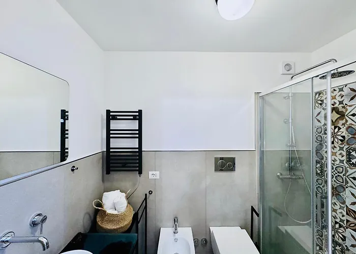 Palazzo Bougainvillea By Ritardo Aereo 3*