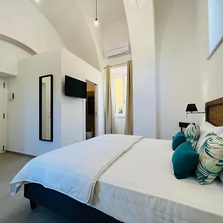 Guest house Palazzo Bougainvillea By Ritardo Aereo Meta