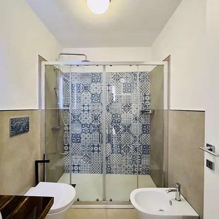 Guest house Palazzo Bougainvillea By Ritardo Aereo *